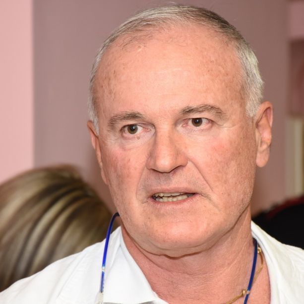 Elezioni Sanremo: invia lettere alle pazienti per annunciare la sua candidatura, bufera sul presidente della LILT Claudio Battaglia