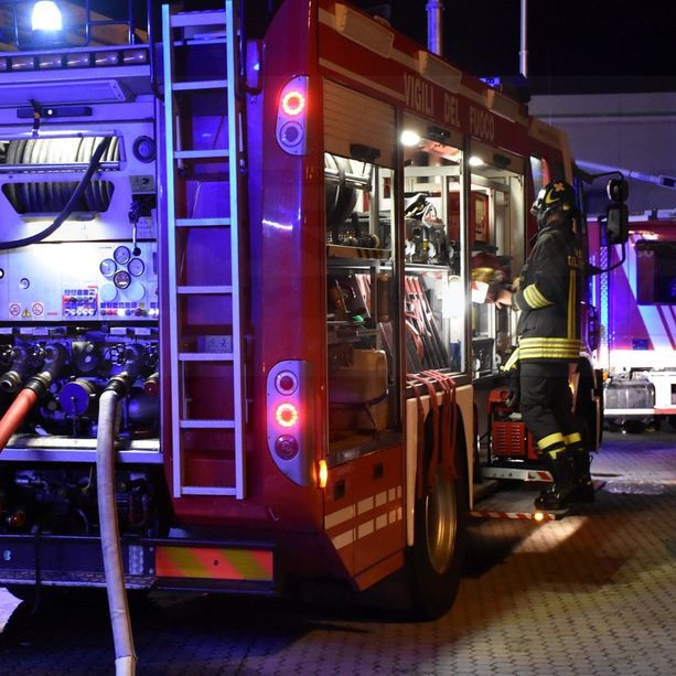 San Biagio della Cima: esplosione in una abitazione, 62enne ustionato gravemente e casa distrutta