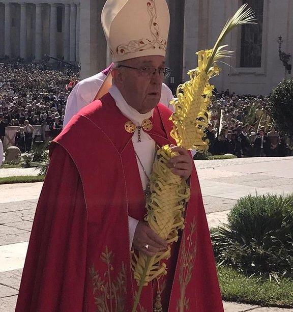 Sanremo: la 'Famija Sanremasca' chiede aiuto per proseguire la tradizione dei 'Parmureli' al Papa