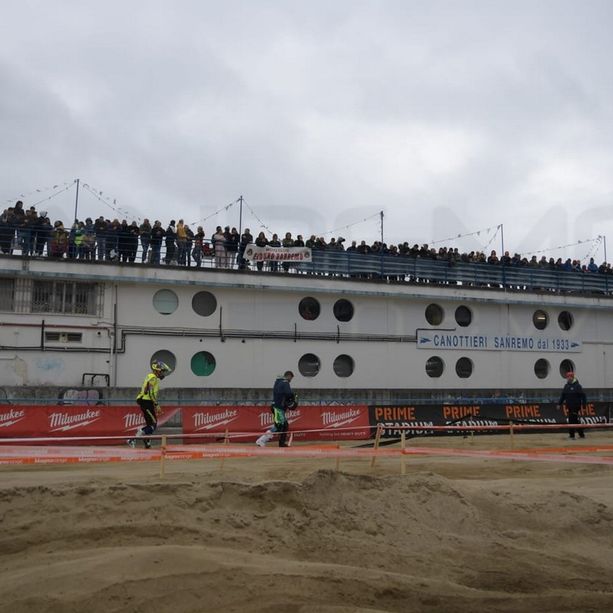 Sanremo: tra il Casinò e la spiaggia del Morgana oggi il grande show del mondiale di Enduro (Foto e Video)