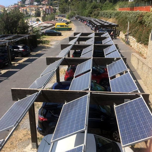 Sanremo: dopo anni di silenzio il caso dei pannelli fotovoltaici di Bussana Mare arriva in consiglio comunale (video)