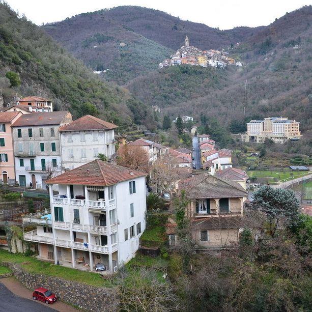 Economia in ginocchio in Val Nervia per i casi di Covid-19: meno 60% ma per fortuna i tamponi sono tutti negativi