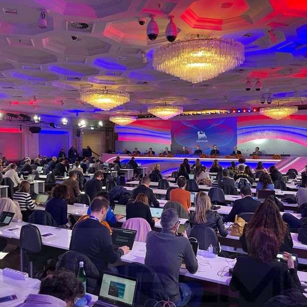 Festival di Sanremo 2024: anche quest'anno Sistel Telecomunicazioni fornisce la fibra ottica a tutti i giornalisti