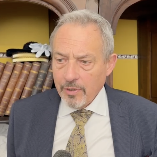 Corruzione in Liguria, l’avvocato di Toti: “Equivoci, mai sconfinato in qualcosa di illecito” (video)