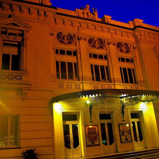 Ventimiglia: a Natale riapre il Teatro Comunale, allo studio una mini stagione prima di quella del 2022