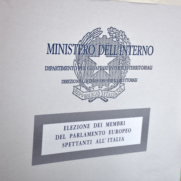 Elezioni politiche: oggi è l'ultimo giorno di campagna elettorale, ecco come si vota e le schede per il nostro collegio