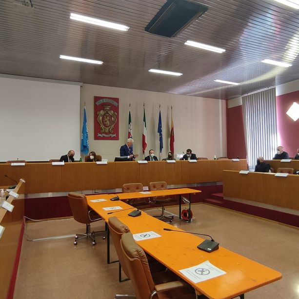 Ventimiglia: 600 milioni per l'Aurelia Bis, oggi l'On. Paita torna a parlarne con i Sindaci del territorio (Foto e Video)