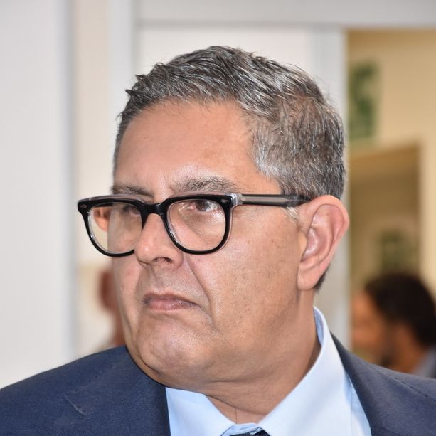 Corruzione in Liguria, le motivazioni che hanno portato all’arresto di Giovanni Toti: “Strumentalizzazione della funzione pubblica per interessi personali”