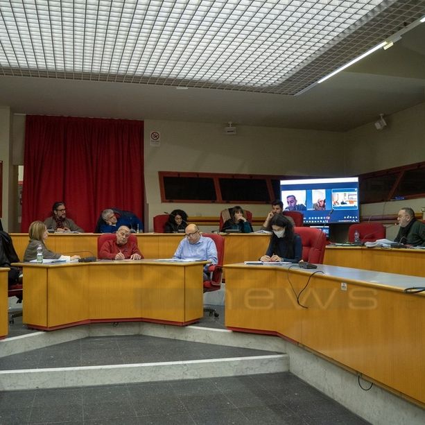 Taggia approva rendiconto 2021: dall'opposizione &quot;Riscosso solo il 42% dei crediti, problemi di liquidità&quot;, il sindaco &quot;Eravamo in piena pandemia&quot;