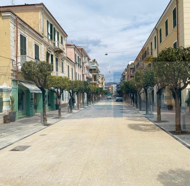 Donna investita in corso Roma a Diano  Marina, chieste più aree pedonali