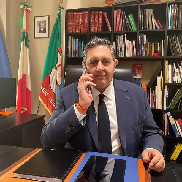 Ventimiglia: stasera la mozione in Consiglio comunale e giovedì l'incontro con Toti sul futuro dell'ospedale Saint Charles