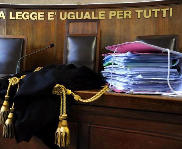 Raggiravano anziani spacciandosi per appartenenti alle forze dell'ordine, il processo per Enzo Agazzi si celebrerà ad Asti