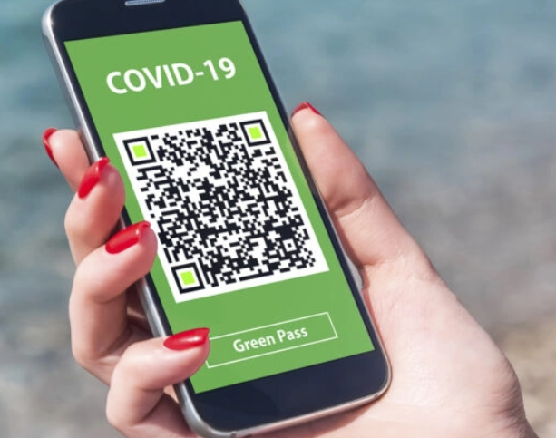 Nella nostra provincia scarseggiano i controlli del 'Green pass' a gestori e dipendenti di negozi e locali