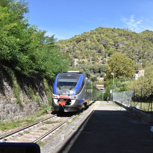 Domani la conferenza intergovernativa Italia-Francia: si discuterà il futuro del tunnel del Colle di Tenda, della viabilità stradale e della ferrovia
