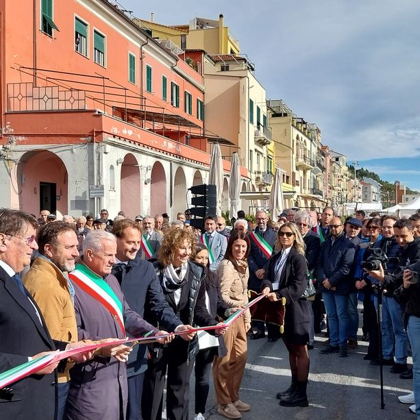 Olioliva, via a Imperia alla 23º edizione. Lupi: &quot;Mix perfetto di tradizione, cultura e prodotto&quot;  (foto e video)