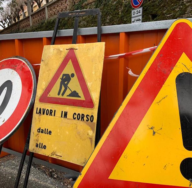 A Cervo riaperto il cantiere sull’Aurelia, code e disagi all’ora di punta