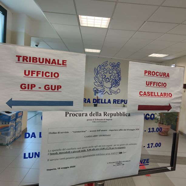 Minacciò con un coltello il titolare del Cinema Imperia per farsi consegnare l'incasso: 46enne condannato dal gup per tentata rapina