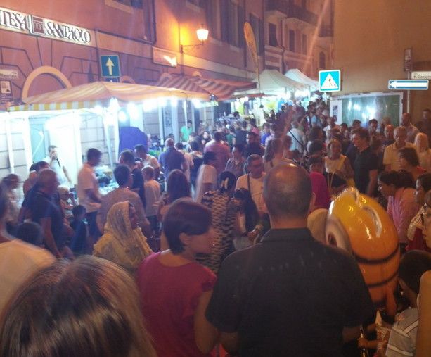 Imperia, la Notte Bianca di Porto Maurizio sposa ‘Imperia Affari’. Gorlero (Confcommercio): “Prove generali per le celebrazioni del Trentennale”