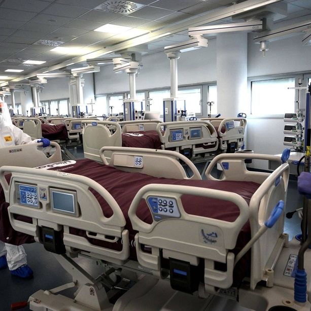 Covid, in aumento i casi positivi in provincia di Imperia. All'ospedale di Sanremo muore una donna di 78 anni