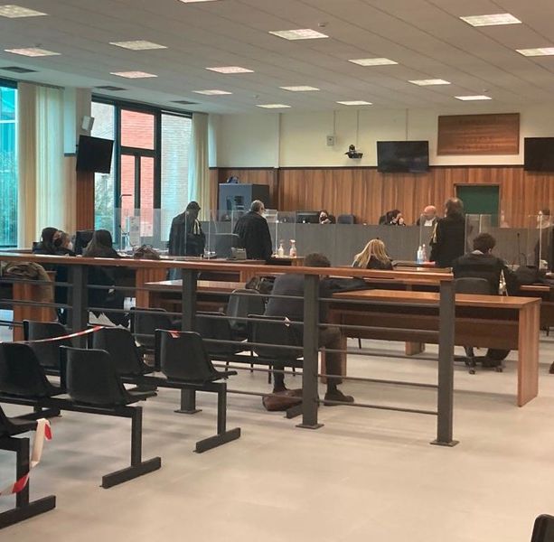 Imperia, 30enne per 10 anni maltratta madre e nonna, il Tribunale ordina perizia: &quot;Va valutata la pericolosità sociale&quot;