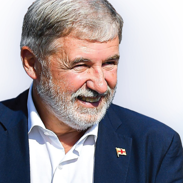 Elezioni regionali, le prime parole di Bucci da frontman del centrodestra: “Lavorerò come ho sempre fatto, per la mia salute seguirò le indicazioni dei medici”