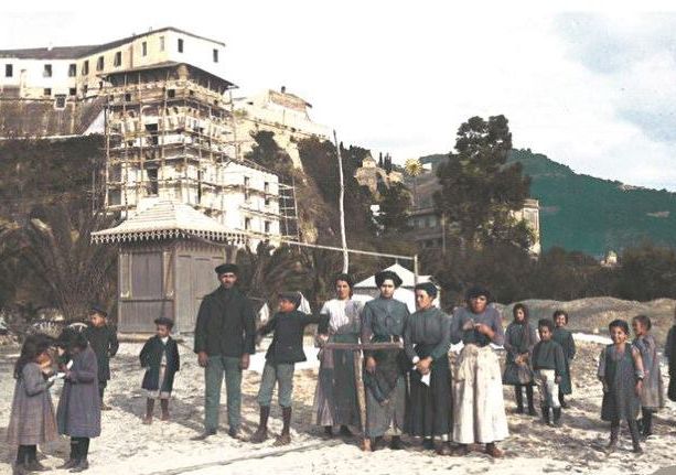 Tra i profumi del caffè e i colori della storia, la Finale di una volta rivive in una &quot;mostra diffusa&quot; con le sue antiche foto (FOTO e VIDEO)