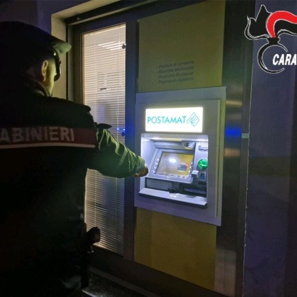 Truffe online a Carcare e Sassello: i Carabinieri denunciano due persone