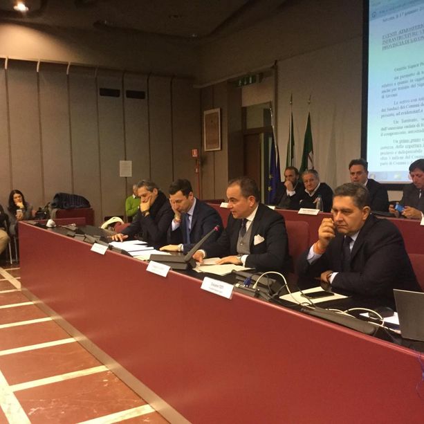 Emergenza maltempo, Toti incontra i sindaci in Provincia: &quot;In arrivo altri 77 milioni. Entro fine mese l'ultima tranche per i danni della mareggiata del 2018&quot; (VIDEO)