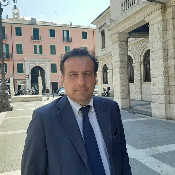 Gradimento dei sindaci. Il sindaco di Savona Russo scende rispetto al giorno delle elezioni ma resta al 57%