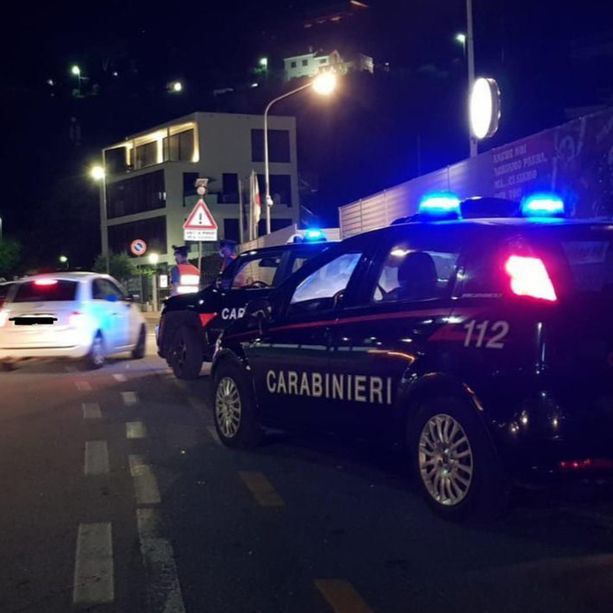 Loano, è un guardiano notturno la vittima dell'accoltellamento di questa notte: i carabinieri a caccia dell'aggressore