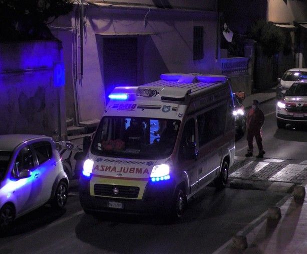 Borgio, una discussione e poi l'aggressione alle spalle: indagini dei carabinieri