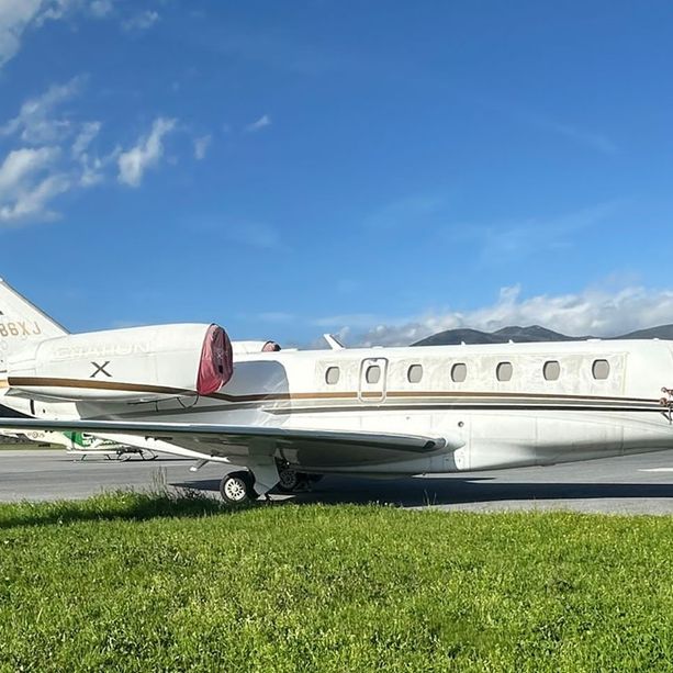 Jet privato sequestrato all'aeroporto di Villanova d'Albenga per contrabbando ed evasione IVA