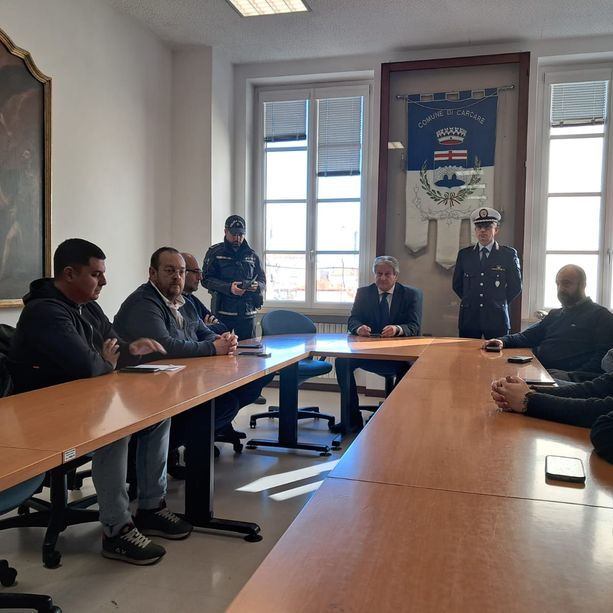 Carcare, una busta contenente una pallottola con incise le sue iniziali al sindaco Mirri