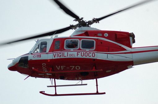Auto contro un muro a Cengio, grave un giovane