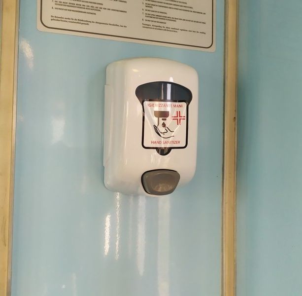 Covid, decine di mezzi pubblici controllati dai Nas anche in Liguria nelle ultime settimane
