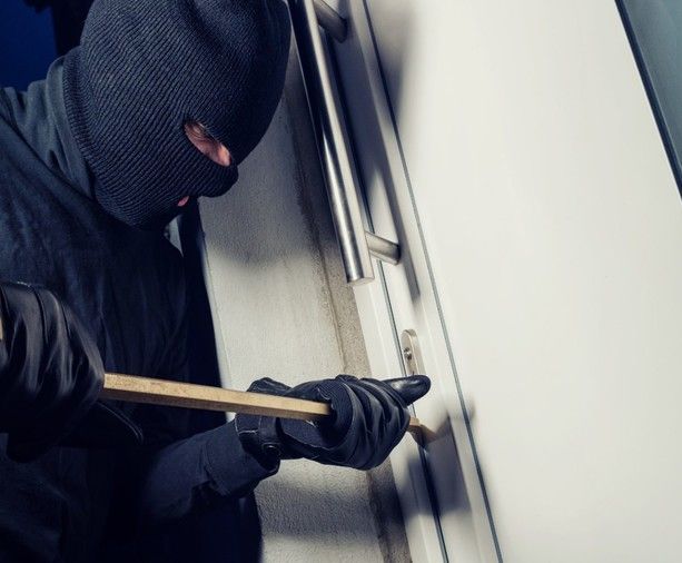 Savona, non c'è pace per gli abitanti della Conca Verde: i ladri prendono di mira altre quattro abitazioni