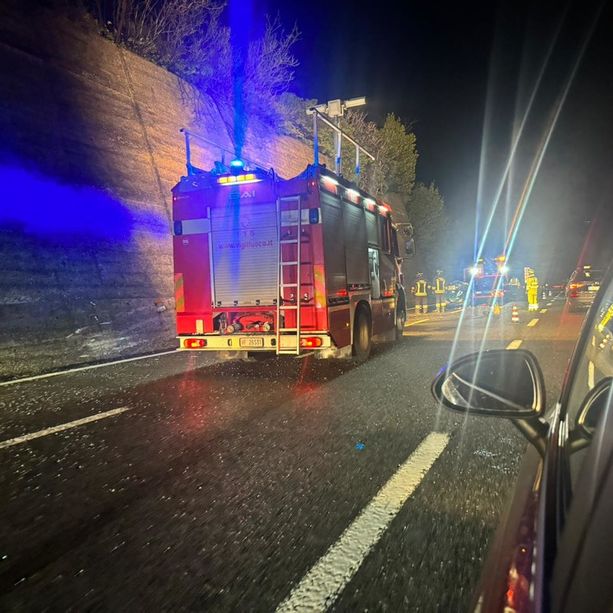 Frana sulla A10, riaperto il tratto compreso tra Celle e Varazze