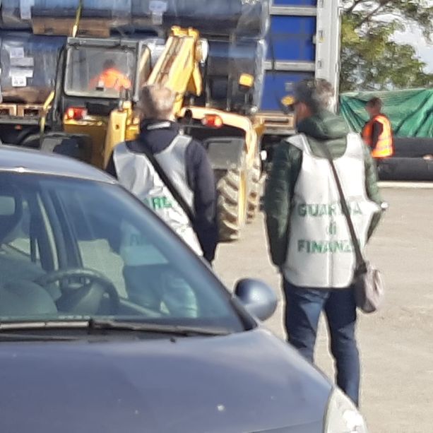 Vado Ligure, la Finanza sequestra alcune aree all'interno delle discariche &quot;Boscaccio&quot; e &quot;Bossarino&quot;