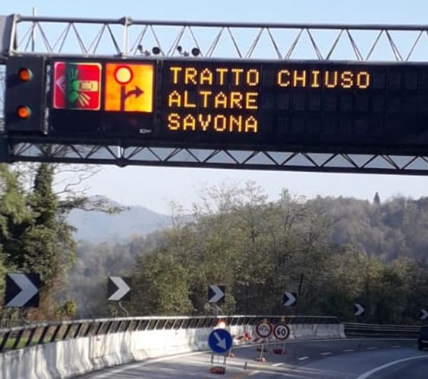 Incidente sul lavoro in A6: deceduto un operaio all’altezza di Altare