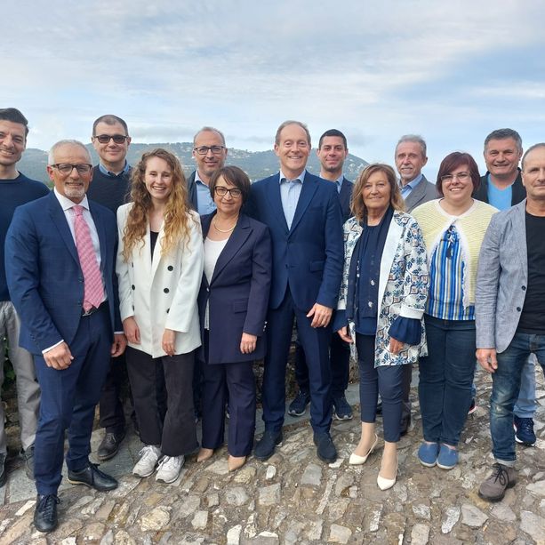 Andora 2024, presentati i candidati di “Andora Più – Demichelis Sindaco” (FOTO e VIDEO)
