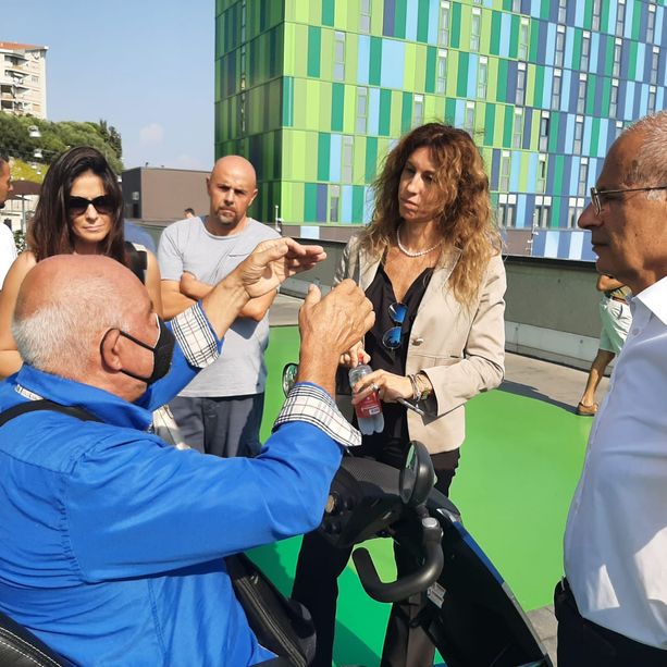 Savona, il ministro per le disabilità Stefani incontra le associazioni e i disabili: “Barriere architettoniche? Ci vuole una volontà dell’amministrazione nell’abbatterle” (FOTO e VIDEO)