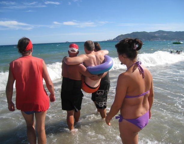 Diritto al mare per i disabili: mancano gli sponsor privati, il Comune interviene per lo &quot;Scaletto senza scalini&quot;
