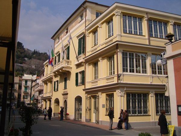Inchiesta appalto rifiuti a Pietra Ligure: in Appello tutti assolti