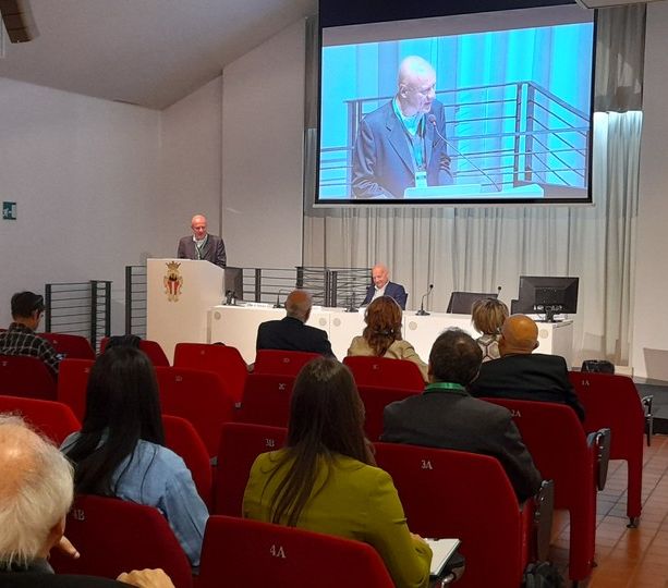 Geologi da tutto il mondo al Priamar. Palazzi foce Letimbro si spostano di 1,5 mm all'anno: &quot;Fenomeno non preoccupante, ma il monitoraggio resta fondamentale&quot;