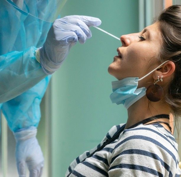 Tamponi rapidi: riunione tra Regione, Alisa e medici di famiglia; Tersidio (Fimmg Savona): &quot;Si eviteranno code nel drive through&quot;