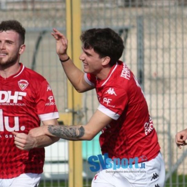 Calciomercato. Inizia a prendere forma la difesa, l'asso è in arrivo da Varese con Niccolò Cottarelli