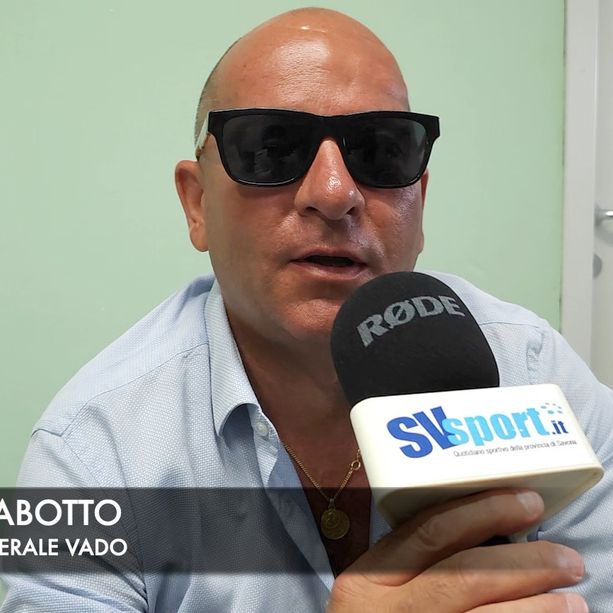 Calcio. Primo giorno di scuola per il nuovo Vado. Luca Tarabotto: &quot;Scelti uomini e atleti per essere ambiziosi. Mister De Lucia? Mi piace essere criticabile...&quot; (VIDEO)