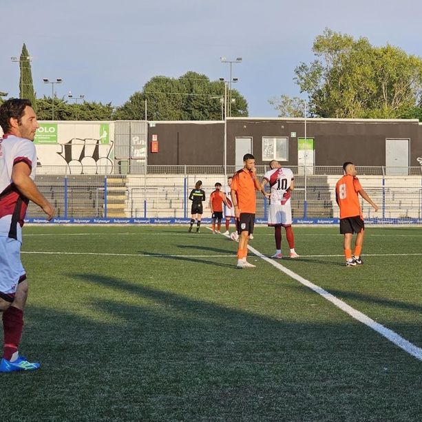 Calcio. Inizia l'amichevole benefica del Riva, la webcronaca di Pontelungo - Albenga
