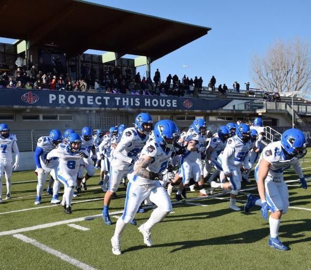 Football Americano. Pirates, l'entusiasmo non basta contro i Guelfi nell'esordio in IFL