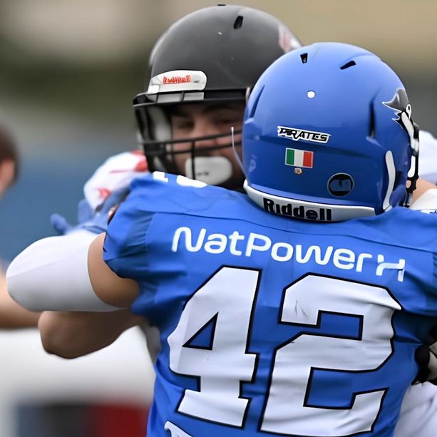 Football Americano. Il presidente Giachello carica i Pirates per la gara di Varese: &quot;Unione e carattere per ritrovare la strada della vittoria&quot;